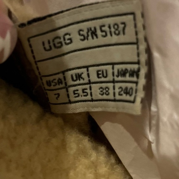 UGG Australia women’s dunwich chocolate brown suede and leather boots size 7 EUC - Picture 10 of 11